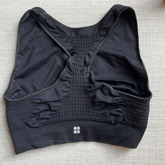 Sweaty Betty Stamina Sports Bra - Picture 4 of 9